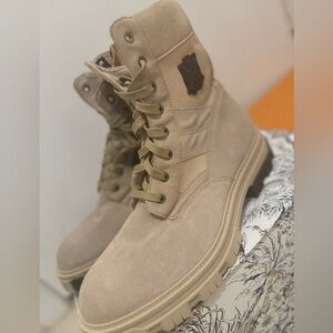 AMIRI
Military Combat Boot